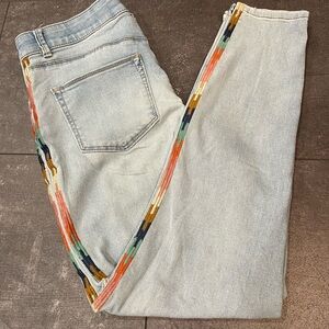 Knox Rose Size 12 embroidered jeans
